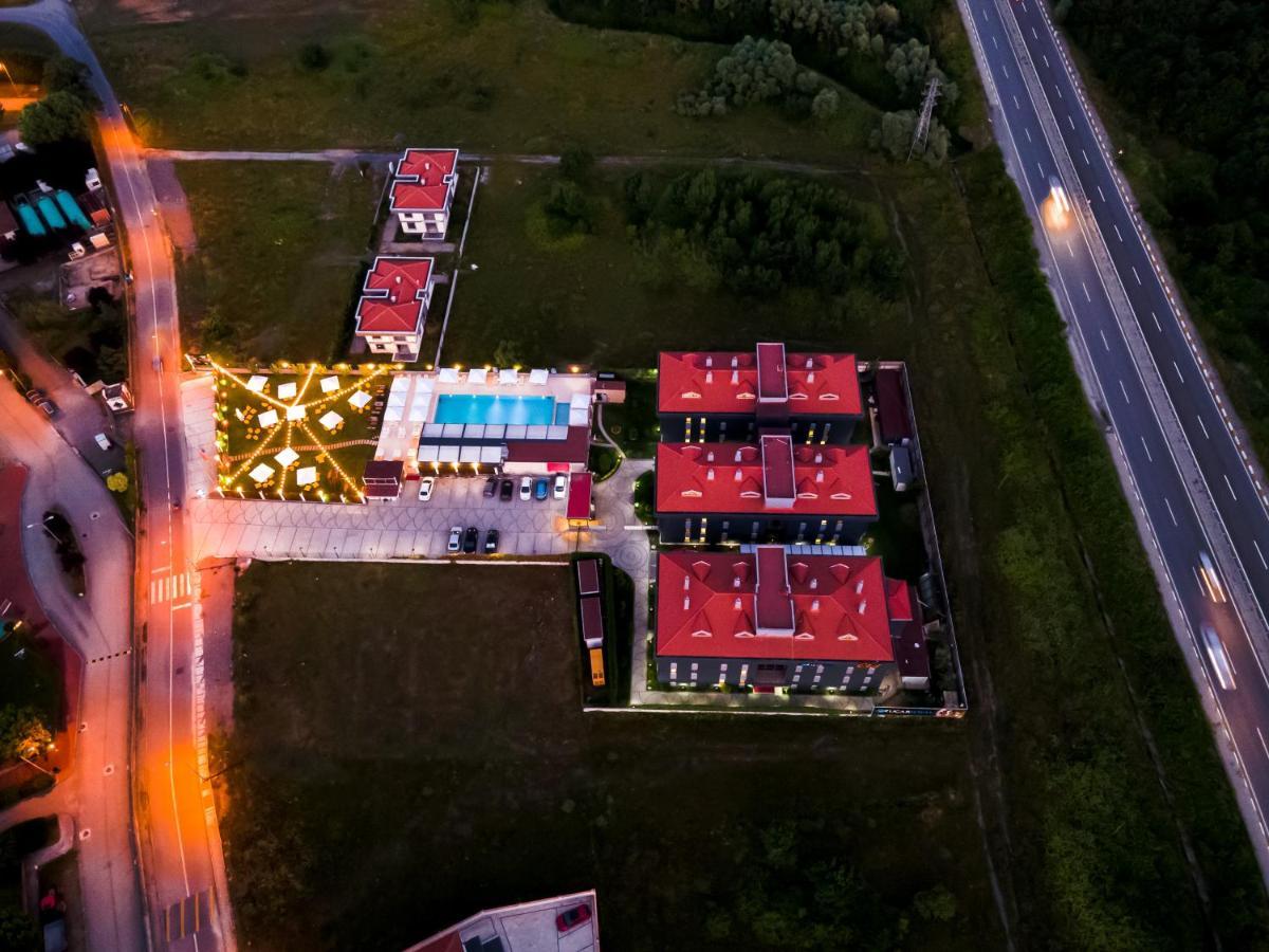 Ucar Royal Hotel Ve Konferans Salonu Sile Exterior photo