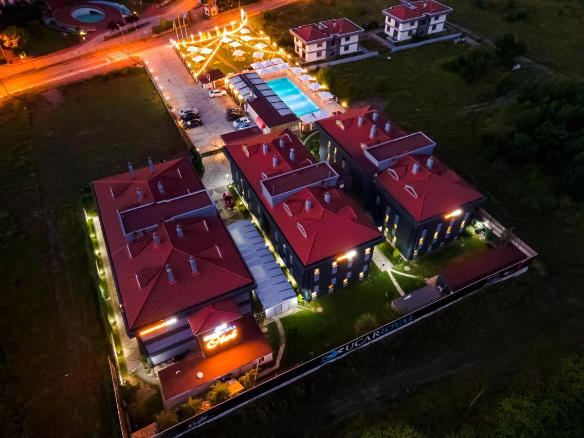 Ucar Royal Hotel Ve Konferans Salonu Sile Exterior photo