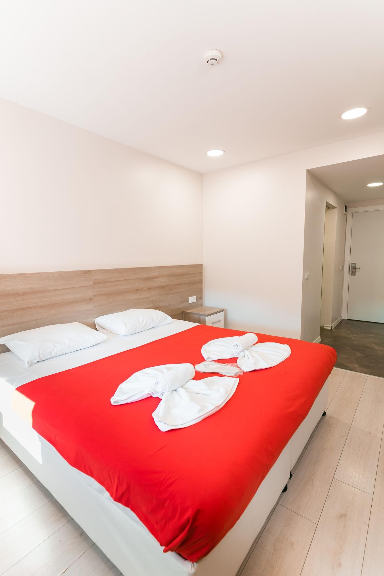 Ucar Royal Hotel Ve Konferans Salonu Sile Exterior photo